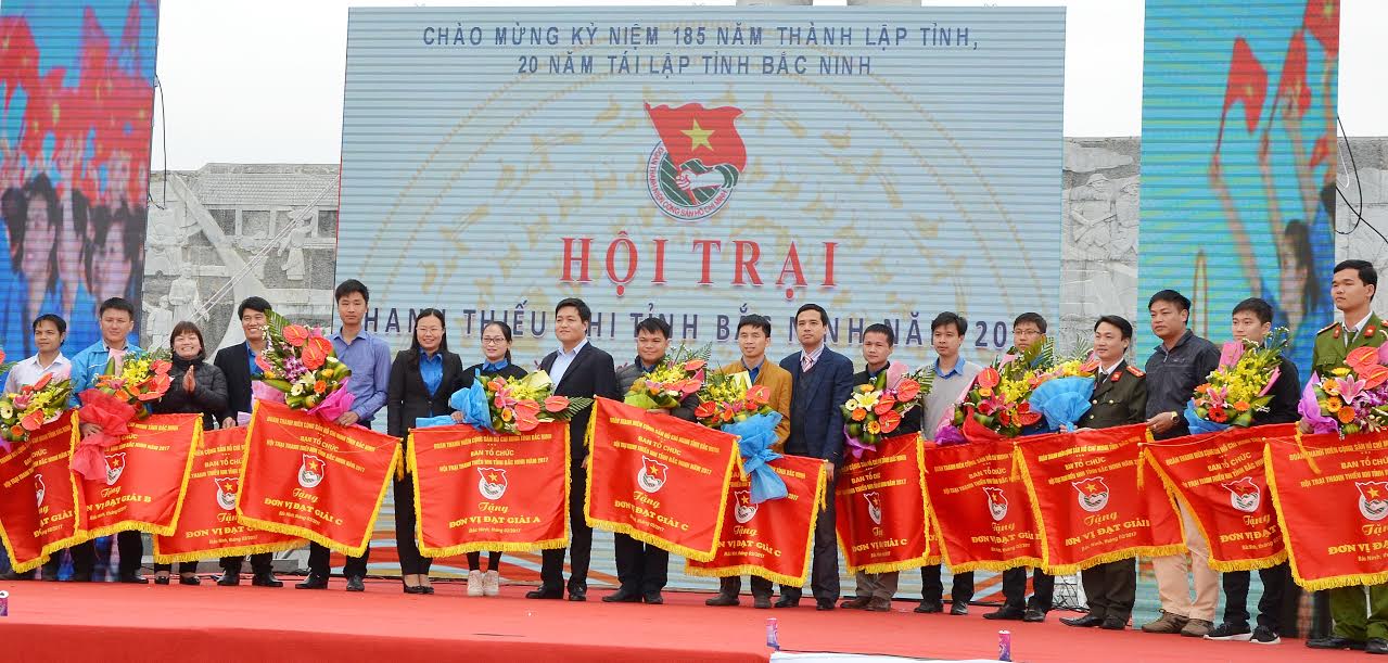 Bắc Ninh: Hội trại Thanh thiếu nhi “Tiếp truyền thống-Hướng tương lai”