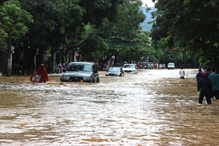 Thủ tướng chỉ đạo khắc phục hậu quả mưa lũ tại các tỉnh Bắc Bộ